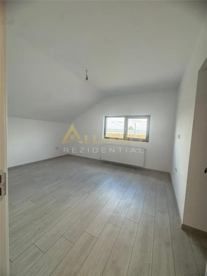 Vila individuala || 4 camere || 3 bai - foto 17