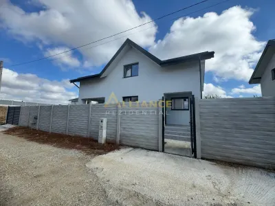 Vila individuala || 4 camere || 3 bai - foto 3