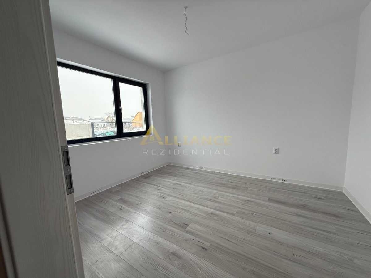 Casa individuala parter 4 camere 2 bai + dressing - foto 13