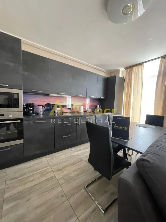 Apartament cu 3 camere sectorul 4 - foto 18