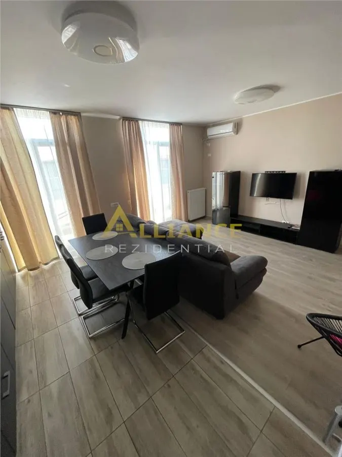 Apartament cu 3 camere sectorul 4 - foto 9