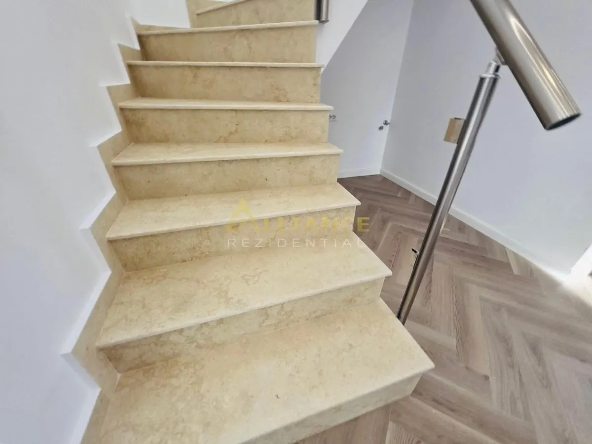 Casa moderna de vanzare in Berceniâ€“cartier nou, teren 540 mp - foto 8