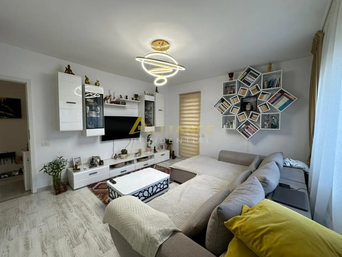 2 Camere + Curte - Mobilat Utilat - foto 1