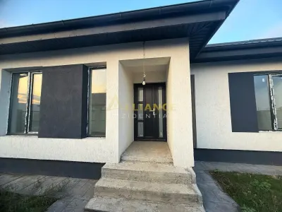Casa Individuala / 3 Camere / 1 Baie / Teren 270 mp - foto 3