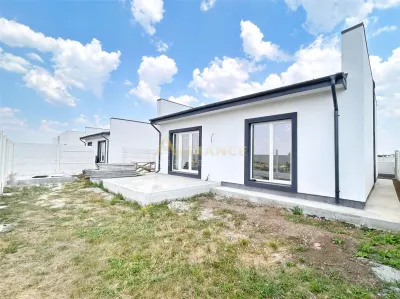 Casa individuala | 4 camere | Incalzire in pardoseala | Teren 300mp - foto 4