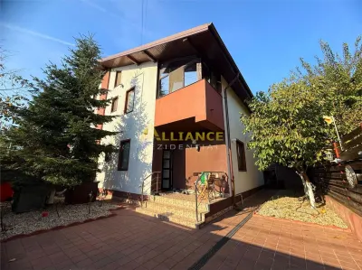 Duplex Mobilat / 4 Camere / 2 Bai / Teren 200 mp - foto 1