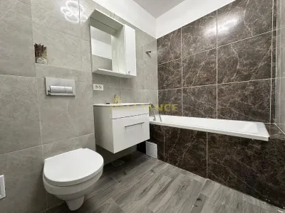 Apartament 2 camere decomandat cu gradina - foto 9