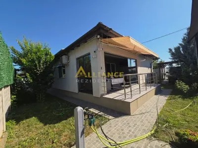 Casa mobilata si utilata - 3 camere- panouri solare+baterii stocare-sistem paza - foto 12