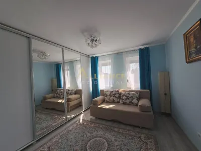 Casa mobilata si utilata - 3 camere- panouri solare+baterii stocare-sistem paza - foto 9