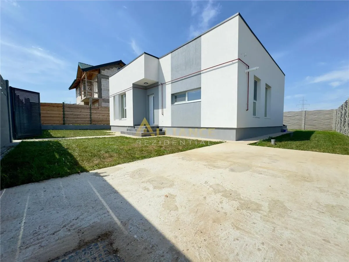 Casa individuala moderna || 2 dormitoare || 2 bai || Teren 320 mp - foto 1