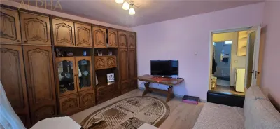 Apartament 3 camere | Decomandat | Mobilat si utilat | Zona Intrarea Pinului â€“ Bistrita - foto 4