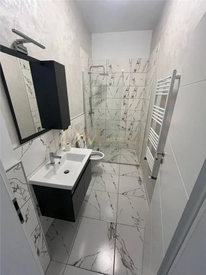 Vanzare apartament 2 camere - foto 22