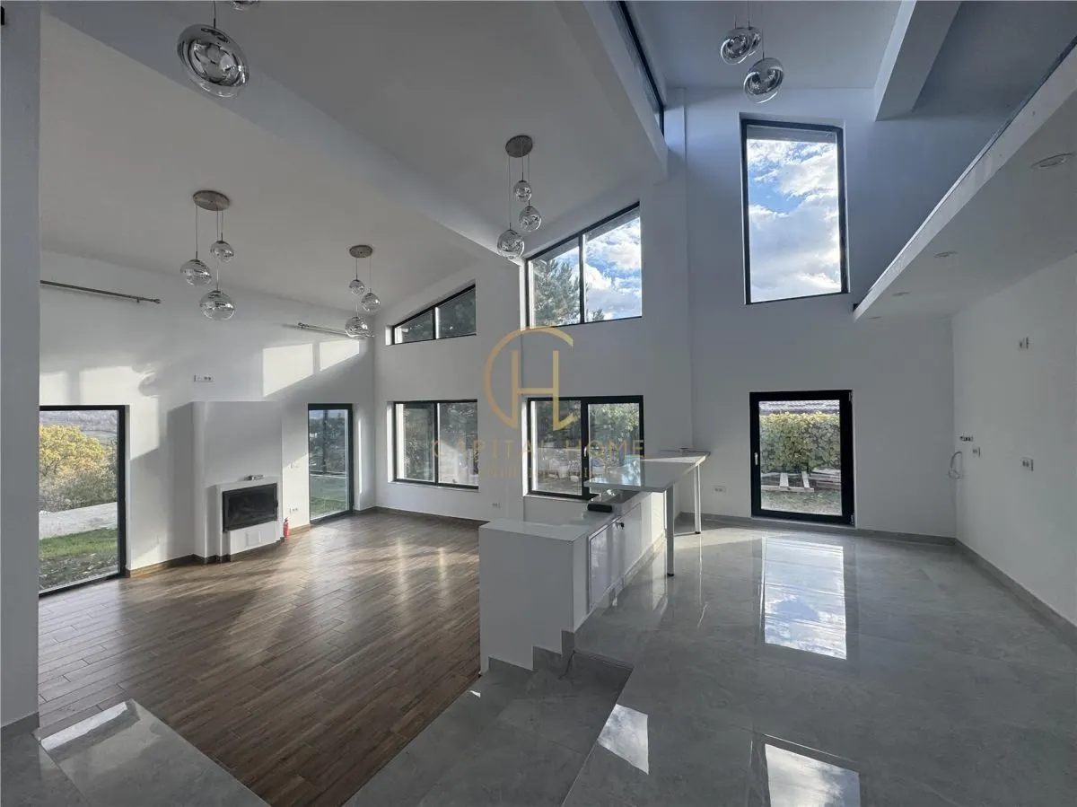 Vila single, arhitectura moderna, 1500 mp teren, beci - foto 1