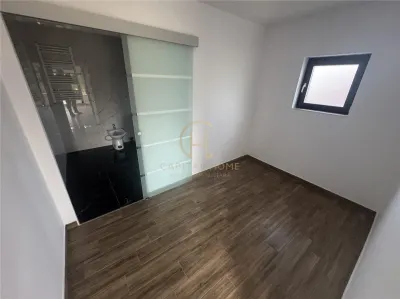 Vila single, arhitectura moderna, 1500 mp teren, beci - foto 21