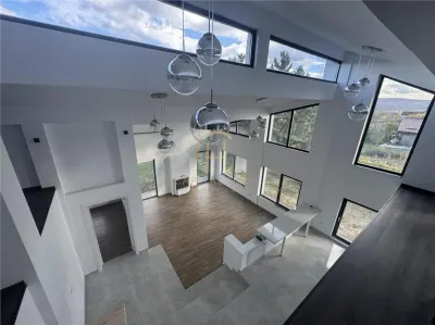 Vila single, arhitectura moderna, 1500 mp teren, beci - foto 5