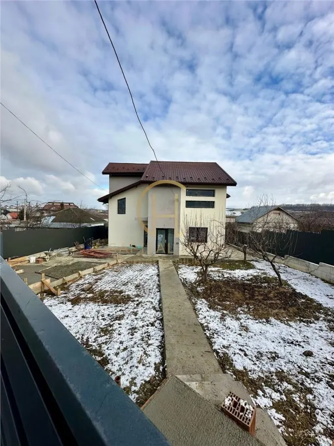 Cas? 5 camere 166 mp utili, 400 mp teren - foto 13