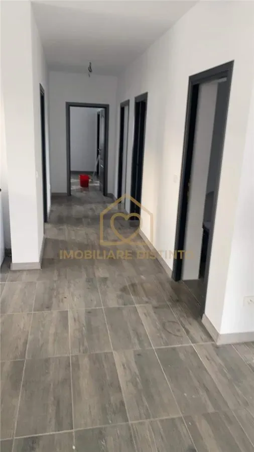Casa in sat Sasar cu 4 camere 2 bai - foto 4