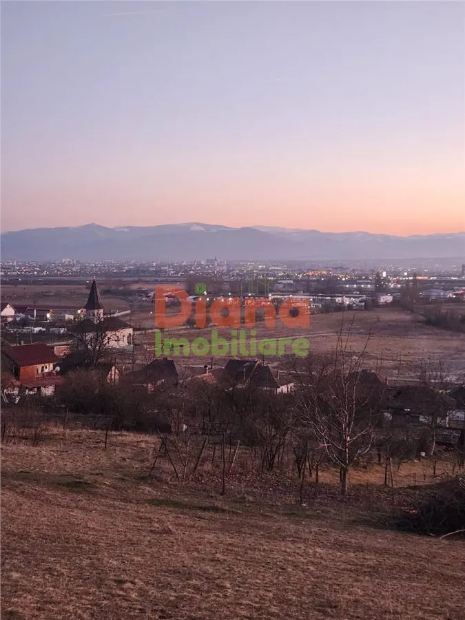 Aici! Vând teren intravilan pentru costruire casă de 266 metri pătrați în Sibiu,str Viile Sibiului. - foto 6