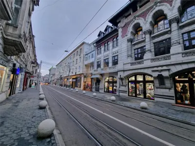 Centru Piata Unirii , 2 camere , 54 mp etaj 1 - Iasi