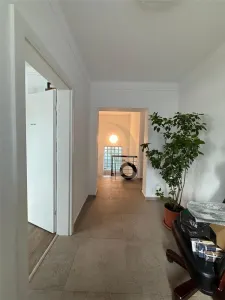 Casa exclusivista in Copou , locatie premium , langa Stadion - foto 2