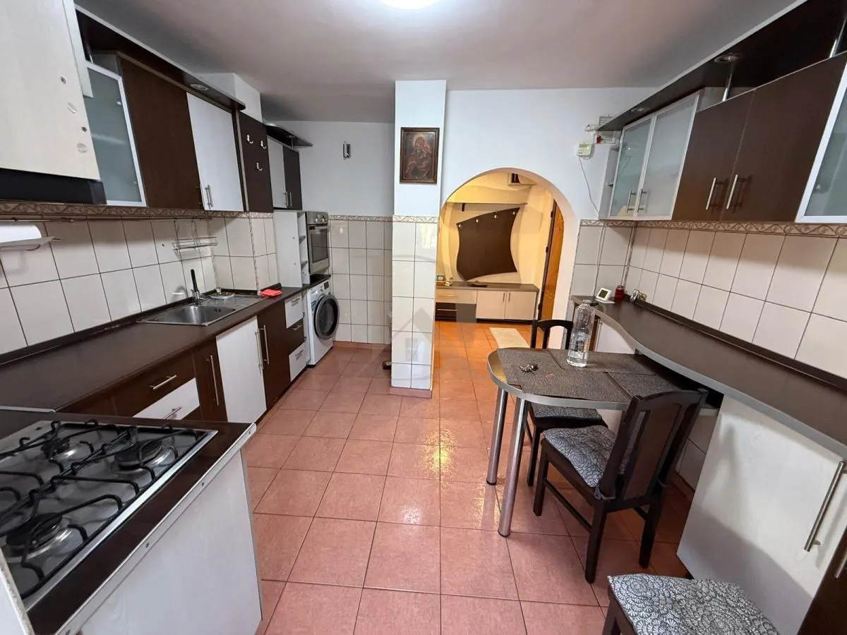 Apartament 3 camere Nicolina Prima Statie , etaj 2 - foto 15