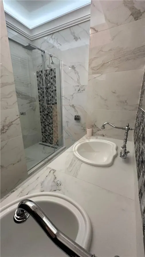 Centru - Palas , apartament 3 camere , 85 mp , loc de parcare - foto 14