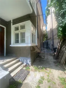 Apartament 3 camere Centru - Spitalul Spiridon , bloc tip vila ! - Iasi