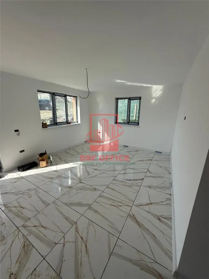 CASA TOMESTI PRIMARIE 470mp Teren, cu toate utilitatile - foto 2