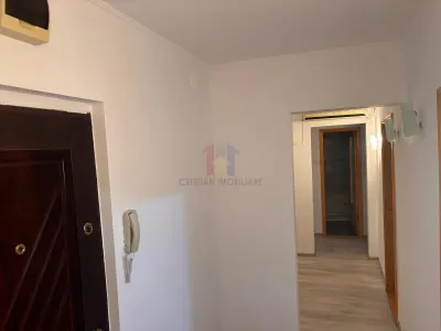 3 camere Renovat, confort 1 decomandat, etaj intermediar, Viziru 3 - foto 15