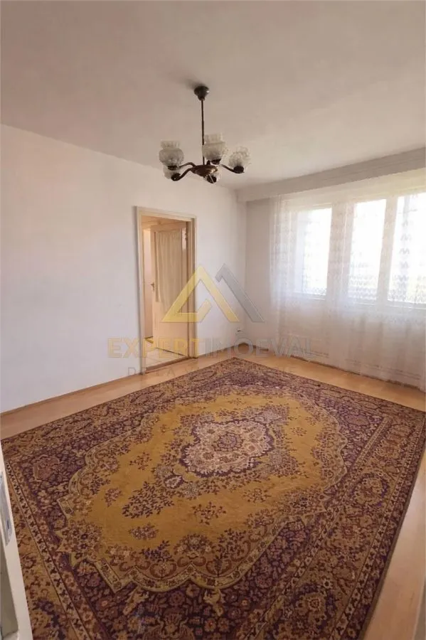 Apartament Cuza Voda 3 camere, 64 mp - foto 3
