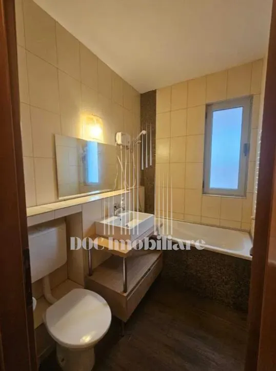 Inchiriere apartament 2 camereILujerului -65mp - foto 8