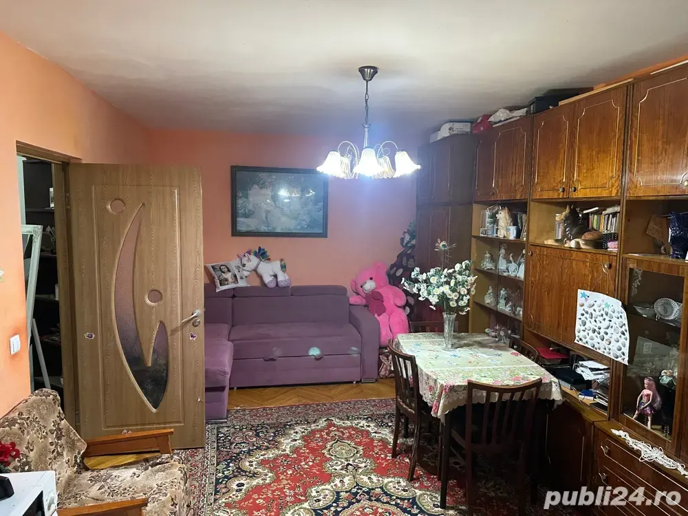 Vand apartament 3 camere Republicii - foto 2