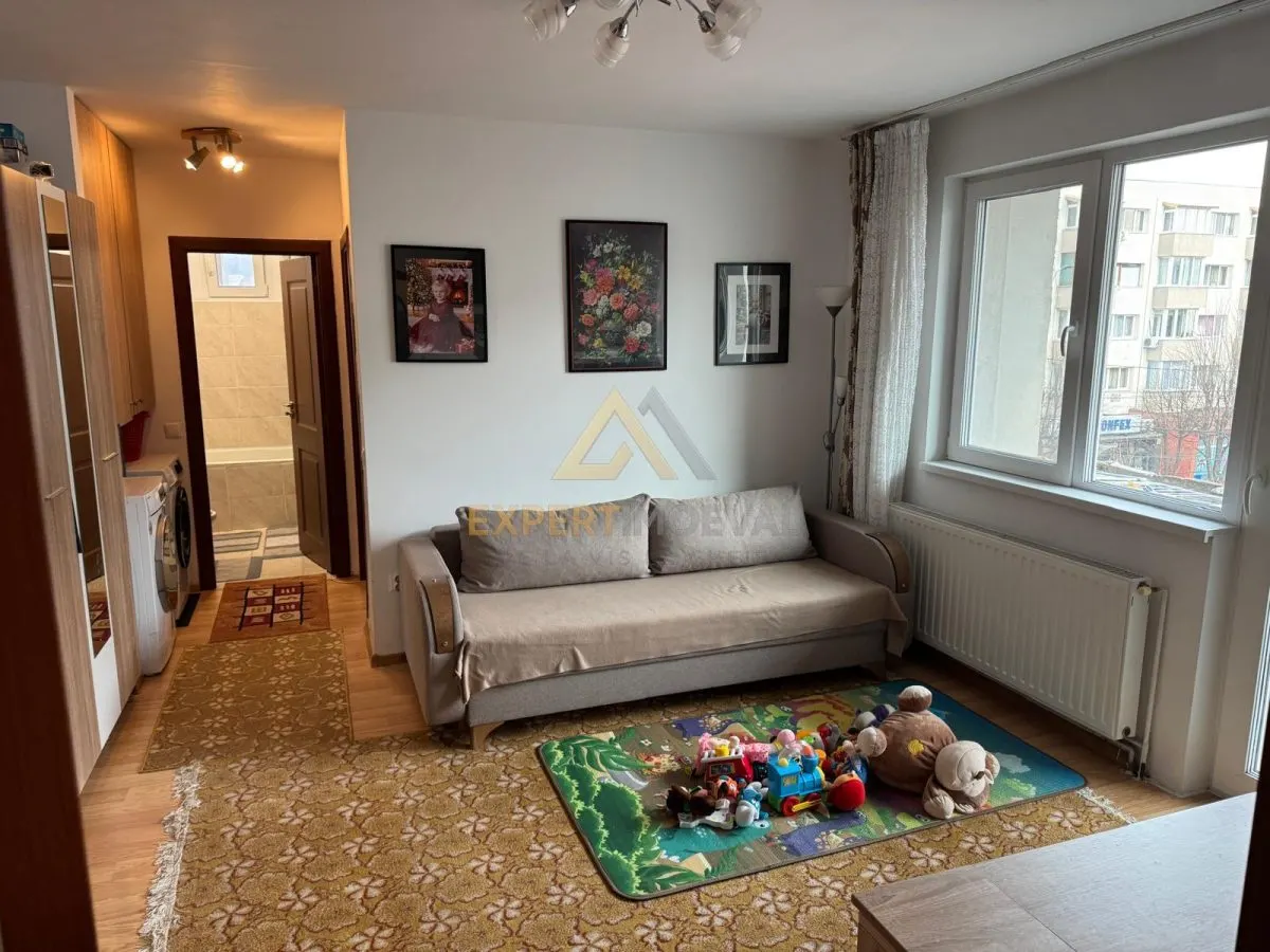 Apartament 2 camere zona Bucla - foto 2