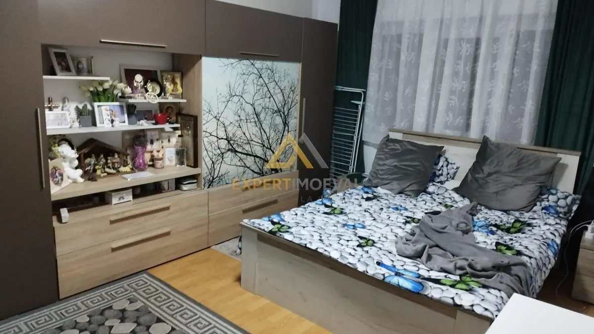 Apartament 3 camere Ultracentral Vis-a-vis SRI - foto 2