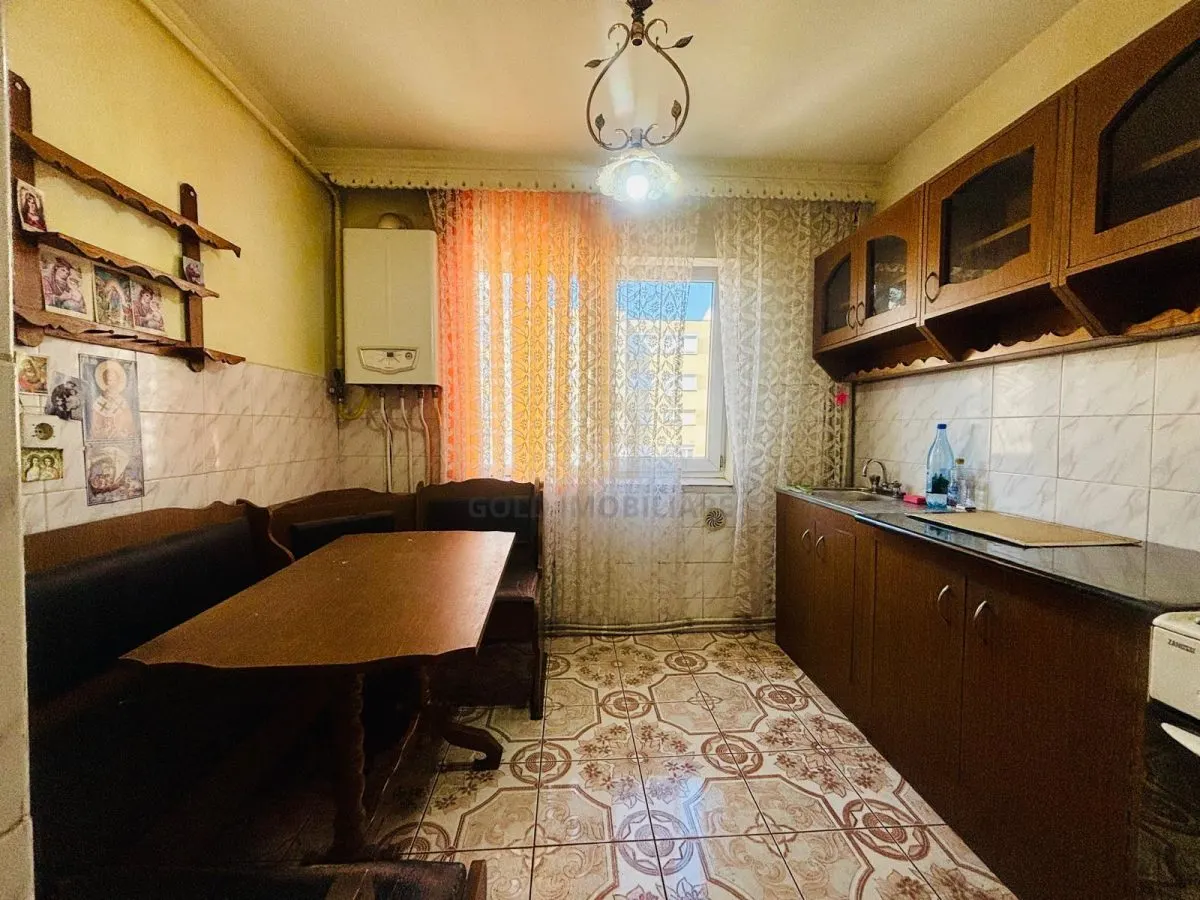 Apartament 2 camere de vanzare zona Ultracentrala - foto 1