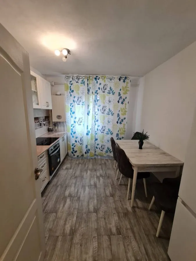 APARTAMENT 2 CAMERE | ZONA IMPARATU TRAIAN - foto 2