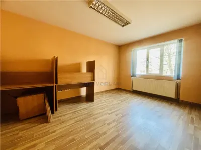 De vanzare apartament 2 camere  Ultracentral - foto 2