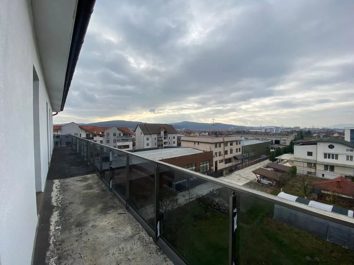 APARTAMENT 4 CAMERE | DECOMANDAT | ZONA RESTAURANT GIULIA - foto 17