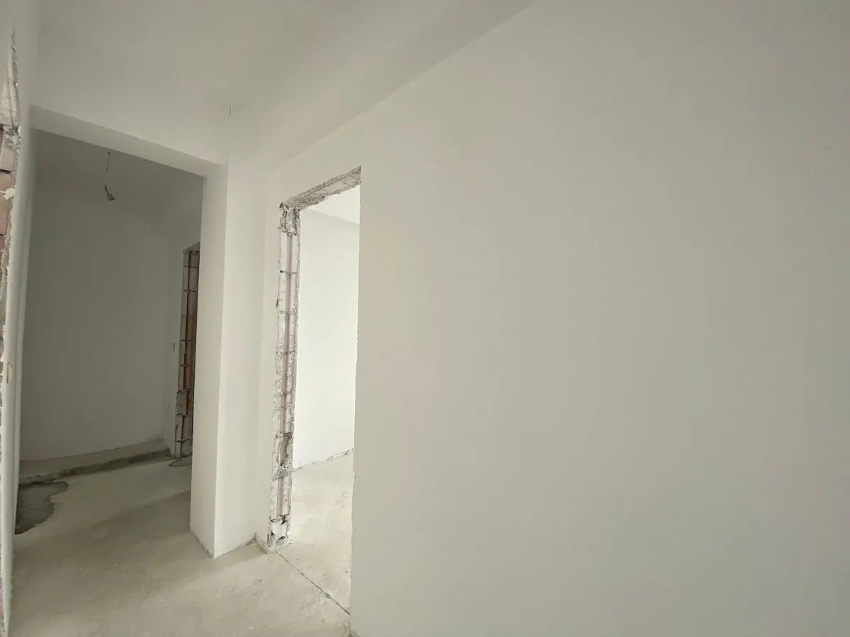APARTAMENT 4 CAMERE | DECOMANDAT | ZONA RESTAURANT GIULIA - foto 8