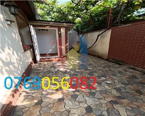 Casa 5 camere, 2 corpuri de cladire,  teren 176 mp, Bld Dorobantilor - foto 1