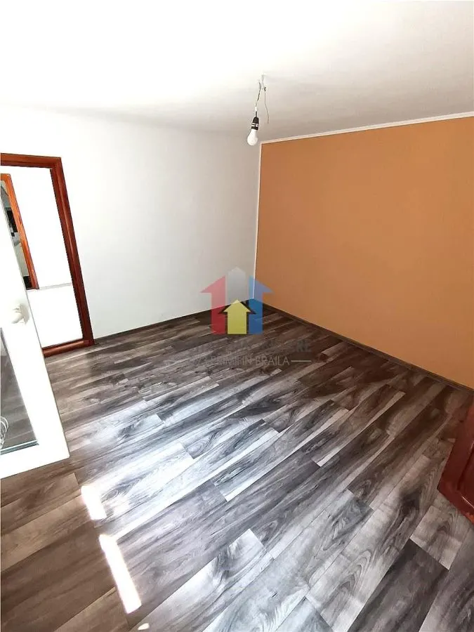 Casa 5 camere, 2 corpuri de cladire,  teren 176 mp, Bld Dorobantilor - foto 8