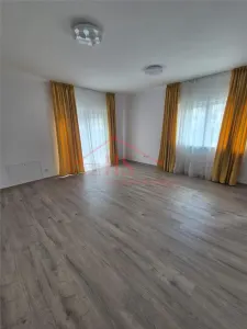 Apartament finisat, 2 camere+gradina, parter. Zona Parc Poligon, Floresti - foto 1