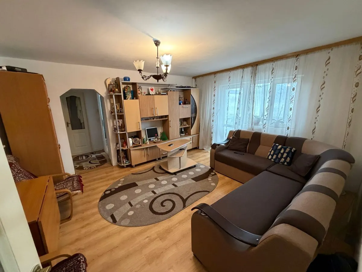 APARTAMENT DE VANZARE | ZONA SANOVIL SUS | 57 MP - foto 2