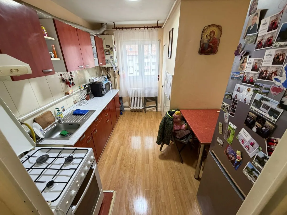 APARTAMENT DE VANZARE | ZONA SANOVIL SUS | 57 MP - foto 3