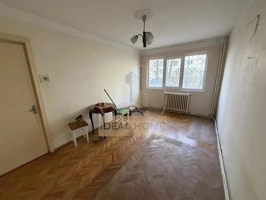 Apartament 3 camere decomandat Podu De Piatra - foto 1