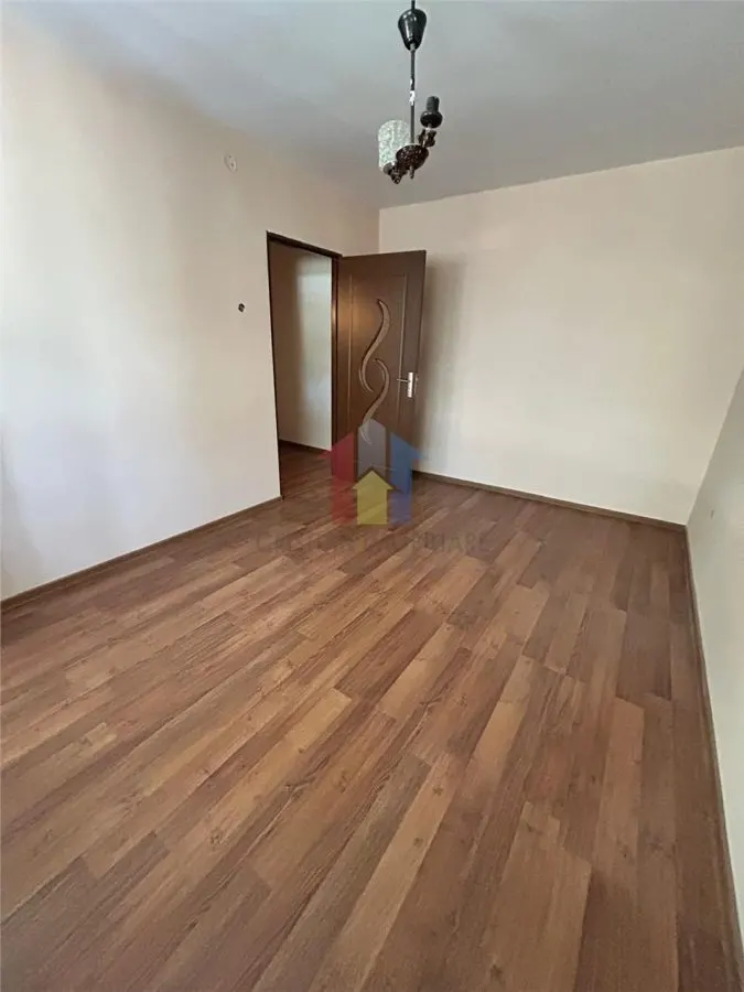 Liber ! 3 camere confort 1 Hipodrom - foto 1