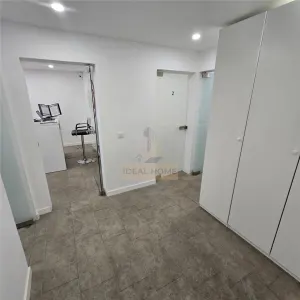 Spatiu comercial Sf Lazar EvaSalon Centru - foto 7