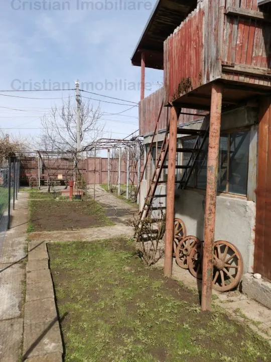Casa Lacu Sarat, 2 camere, caramida, St-530 mp - foto 3