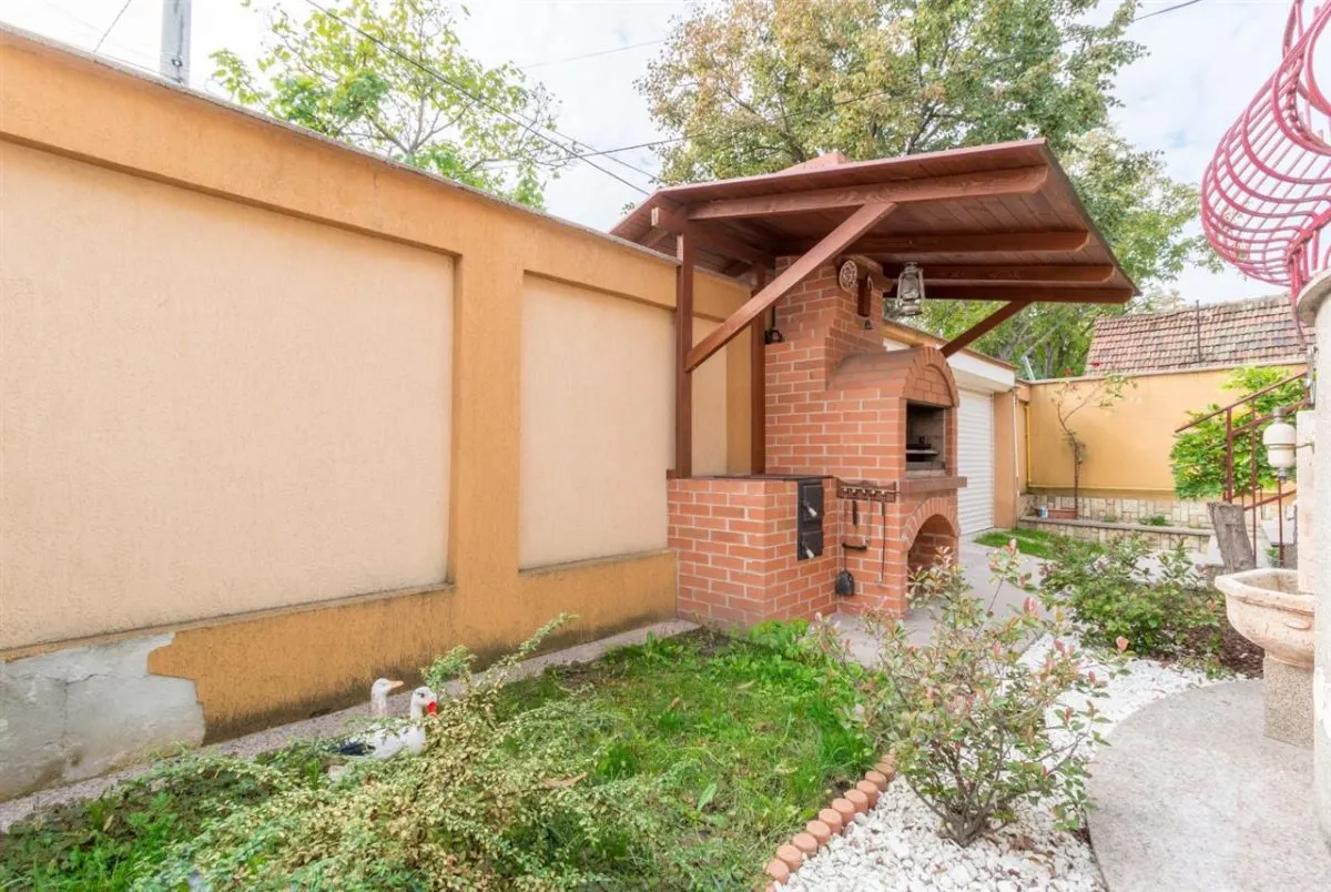 Vila S+P+M cu 3 dormitoare, Oradea, Cartier Iosia - foto 15