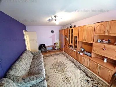 Apartament 3 cam=70mp , Buzaului  etaj 2, stradal - foto 2